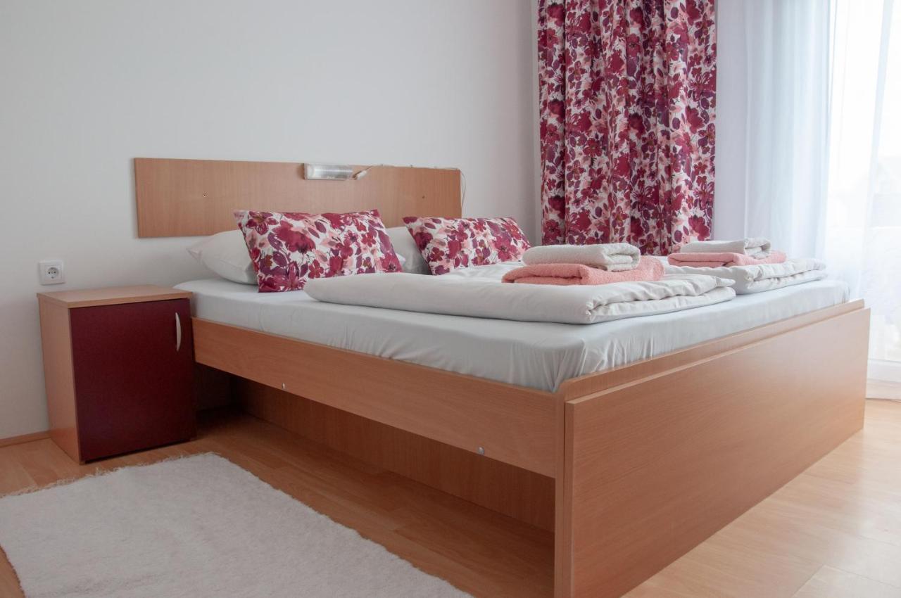 Apartmani Zvirac Soko Banja Bagian luar foto