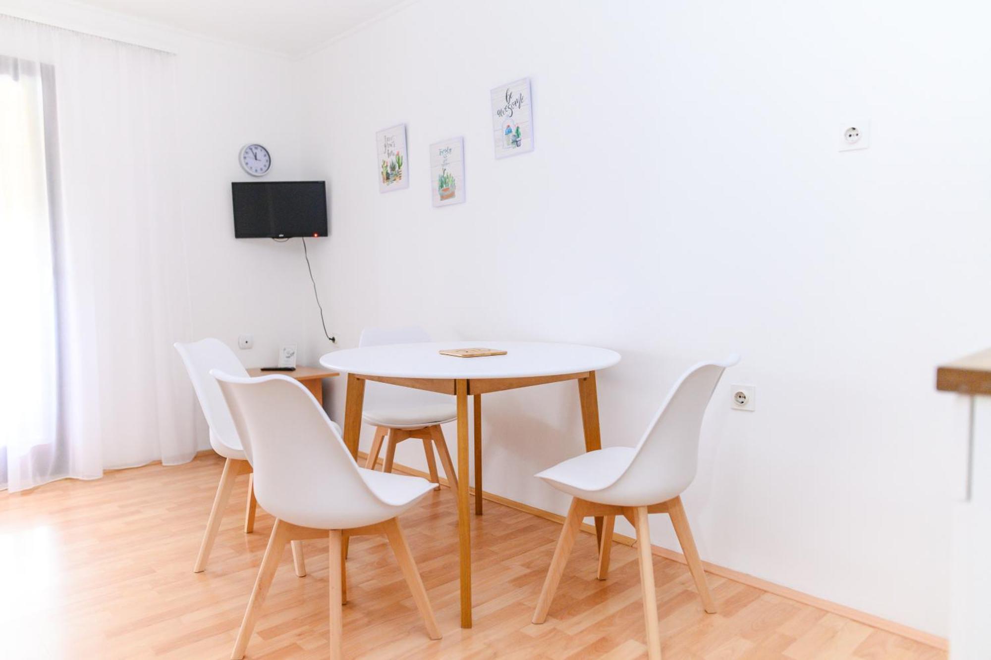 Apartmani Zvirac Soko Banja Bagian luar foto