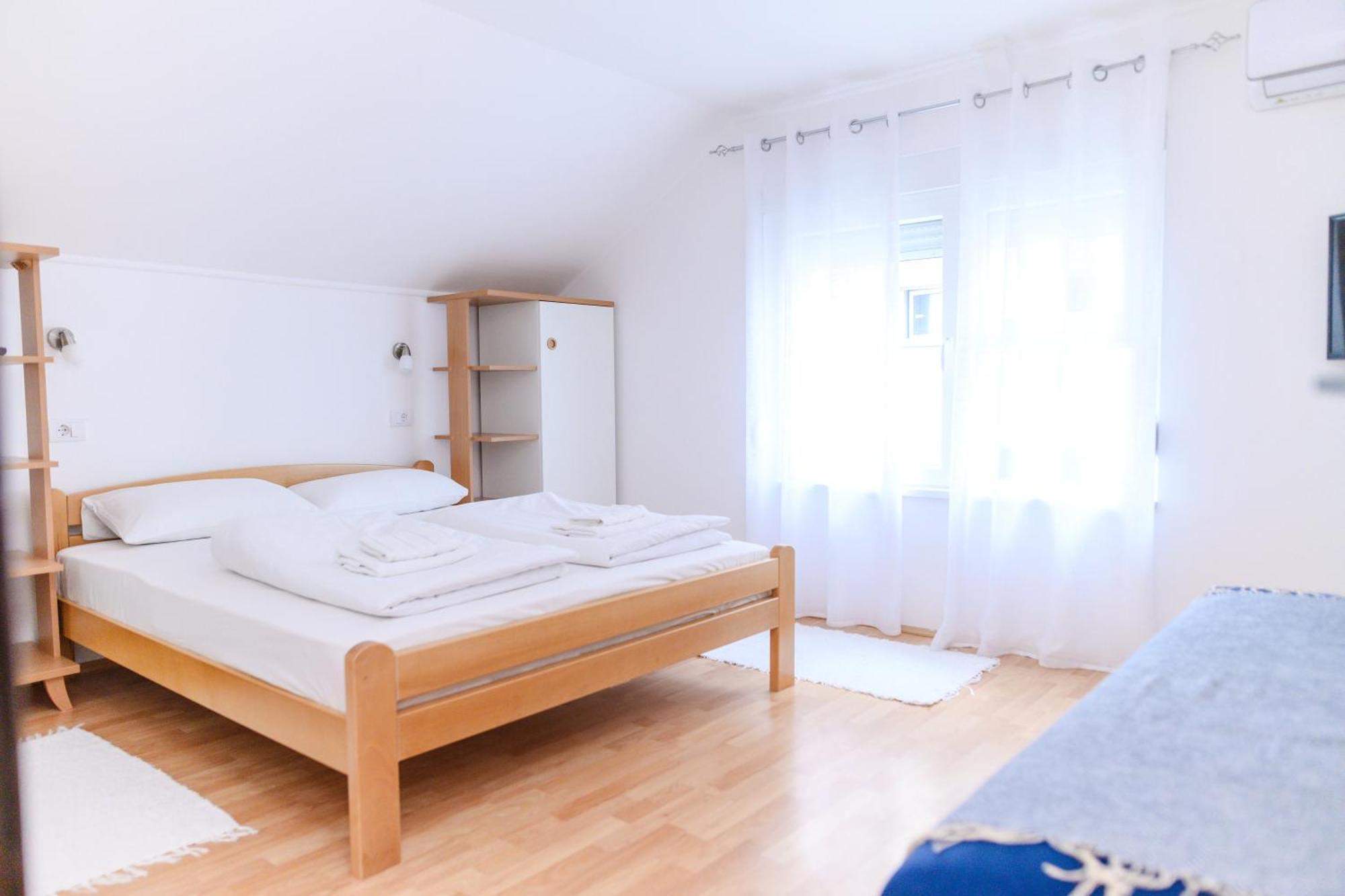 Apartmani Zvirac Soko Banja Bagian luar foto
